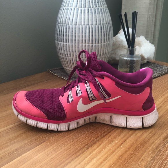 Women's Nike Free 5.0+ Raspberry Running Shoes 7.5 - Picture 12 of 13